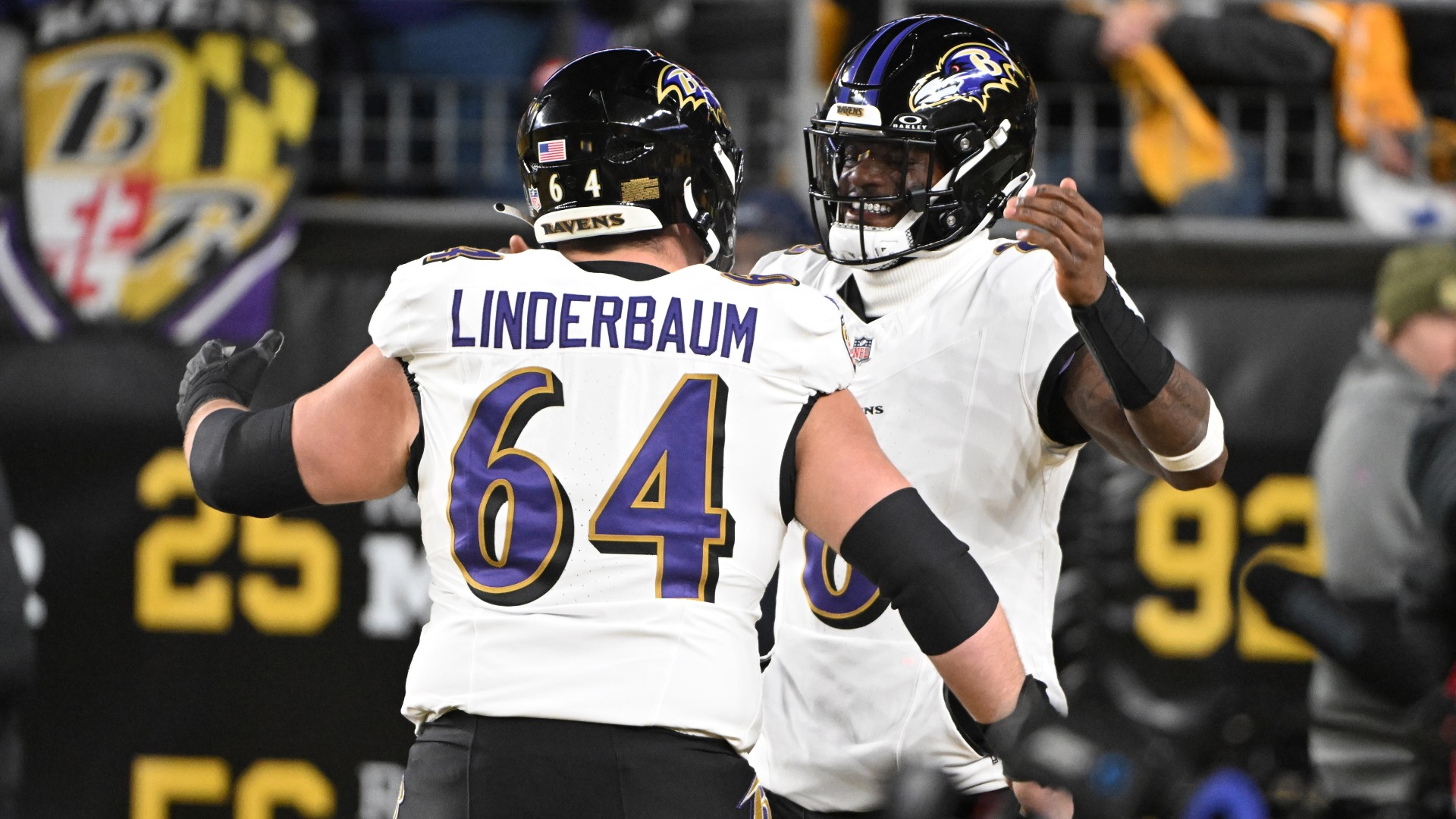 Tyler Linderbaum signs $81M deal, boosts Vegas Raiders