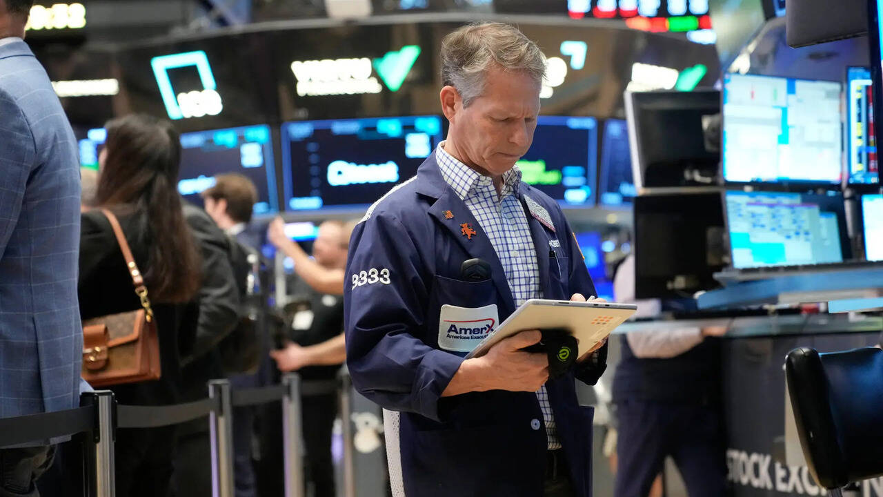 US stock market rebounds after oil price fluctuations amid Iran conflict