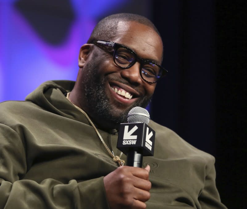 Hip-hop stars urge justices to leave lyrics out of case