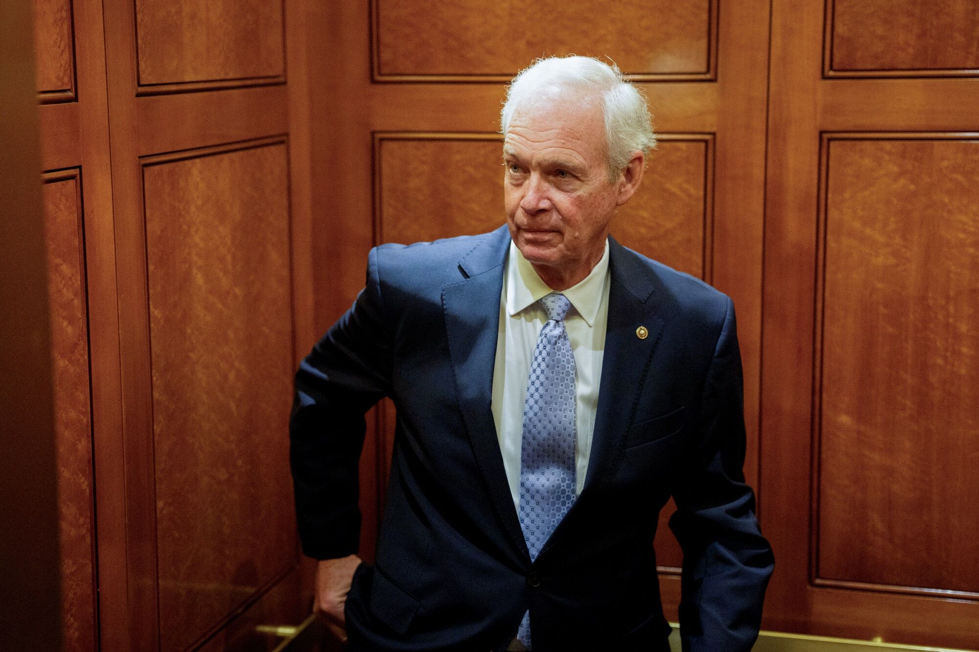 US senator investigates FDA over rare-disease drug denials
