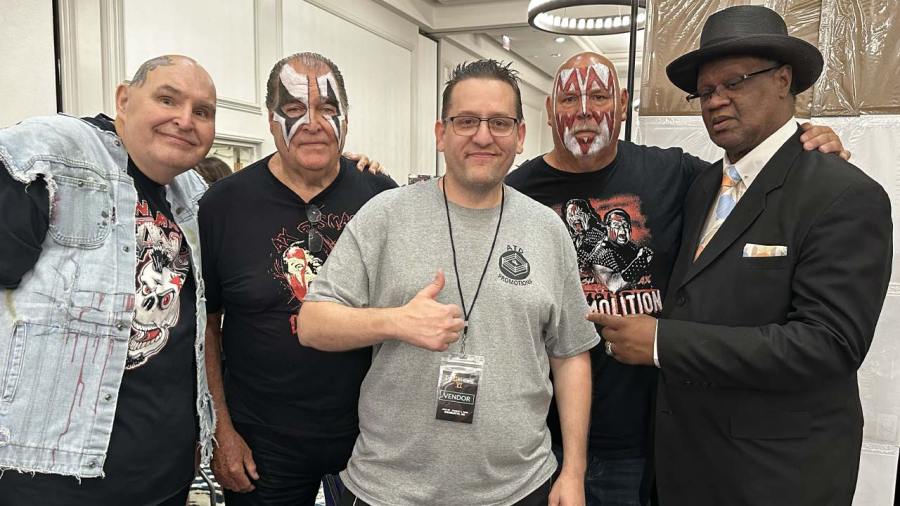 Teacher turned pro wrestler headed to WWE Hall of Fame<br><br>