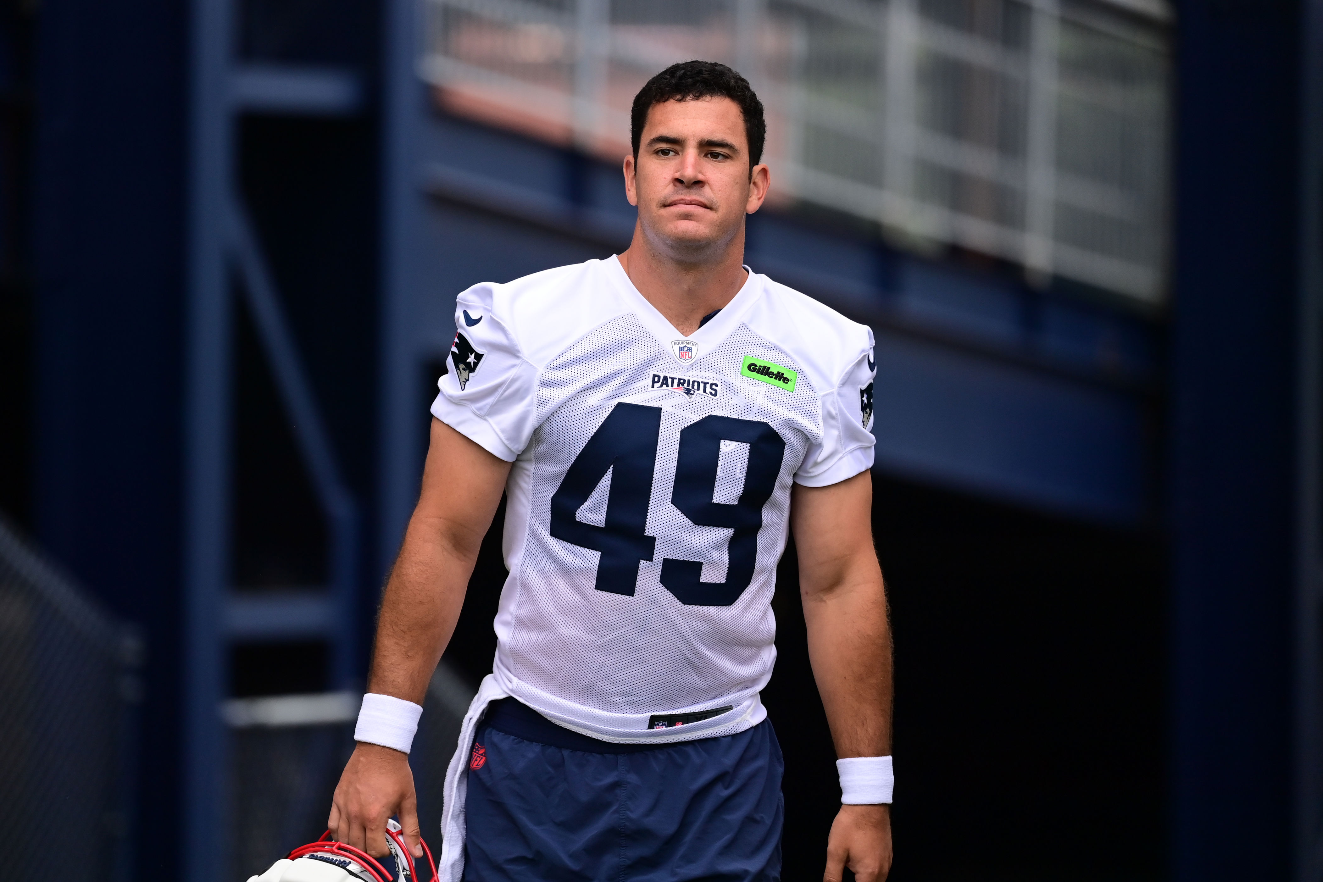 Rams add veteran long snapper Joe Cardona