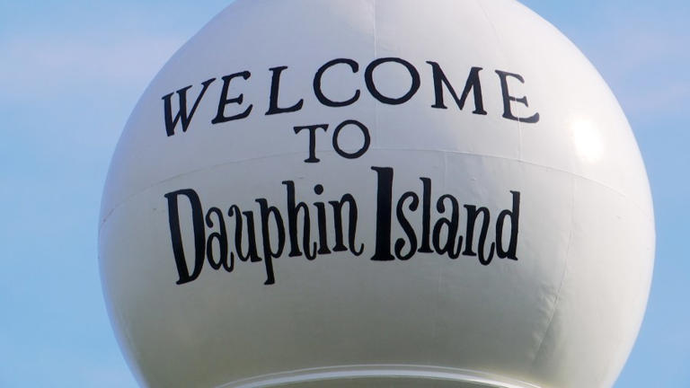 Dauphin Island issues evacuation notice for west end ahead of Isaias
