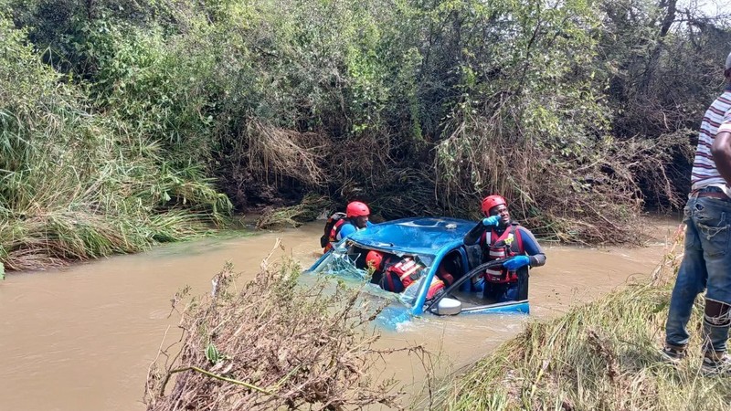 Four bodies recovered after Renault Kwid swept into Limpopo river