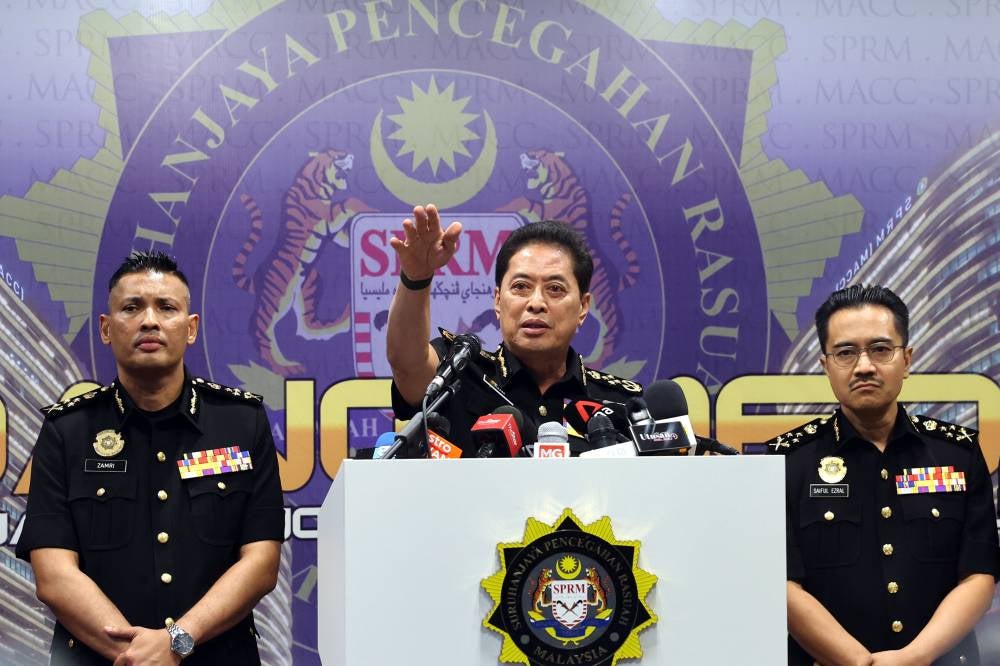 Azam Baki shareholding issue to be reviewed by JPA Disciplinary Board - KSN
