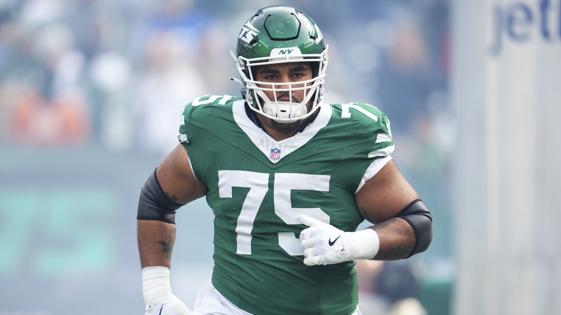 Patriots agree to terms with OL Alijah Vera-Tucker