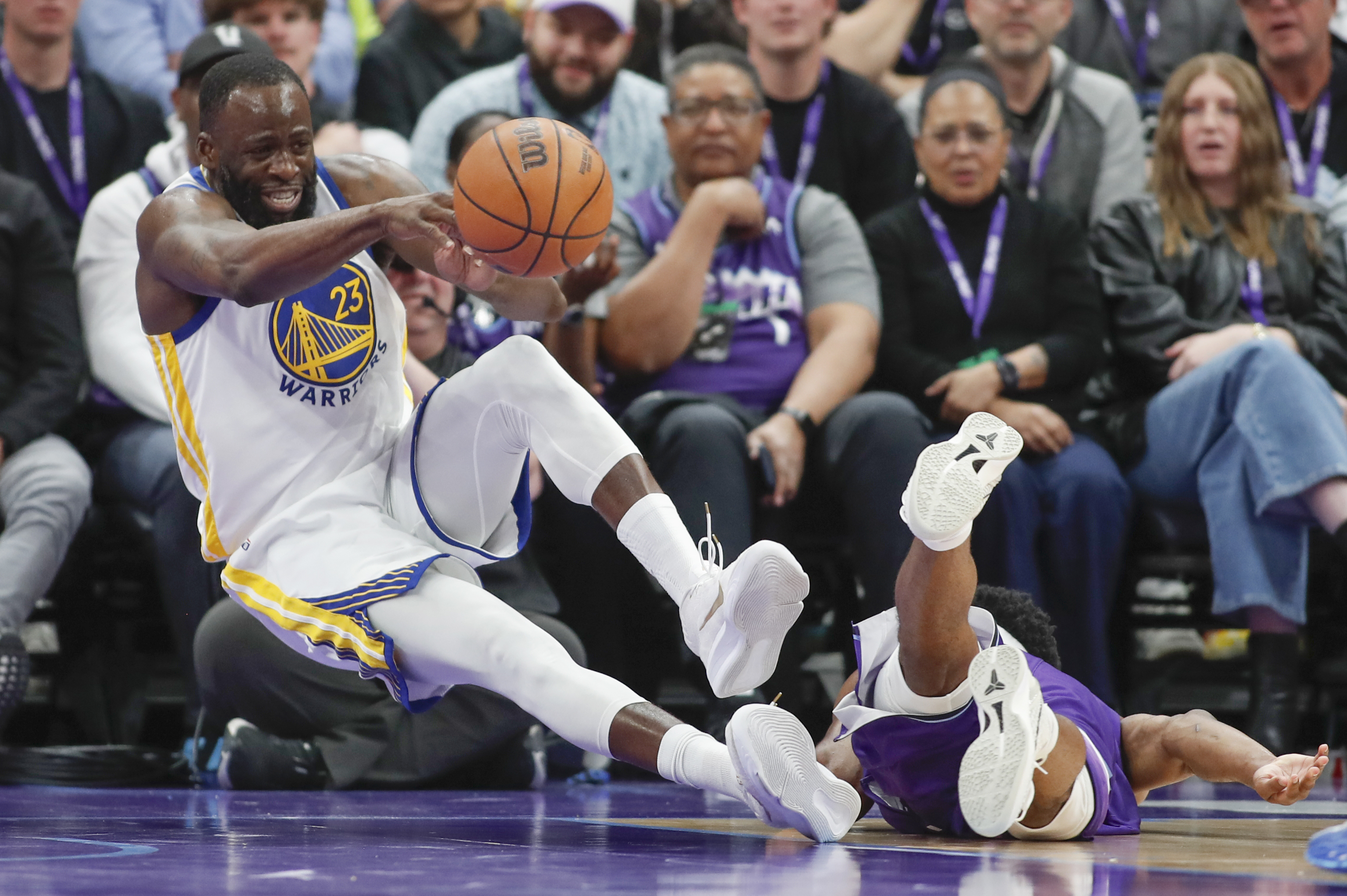 Shorthanded Warriors crumble vs. Jazz