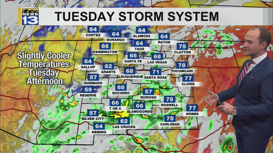 Showers, storms move into New Mexico Tuesday