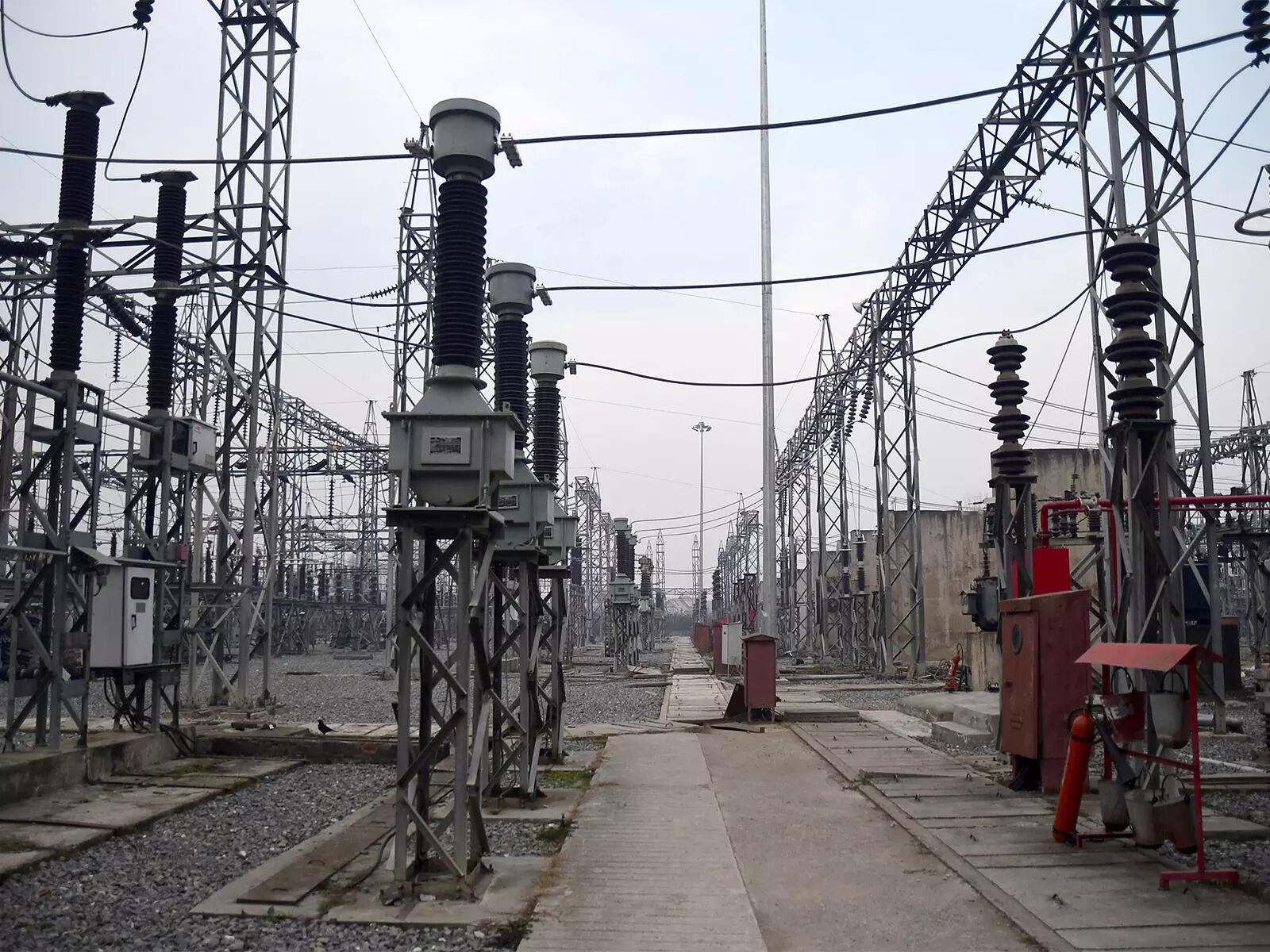 India's February power demand hits 15-year high amid rising ...