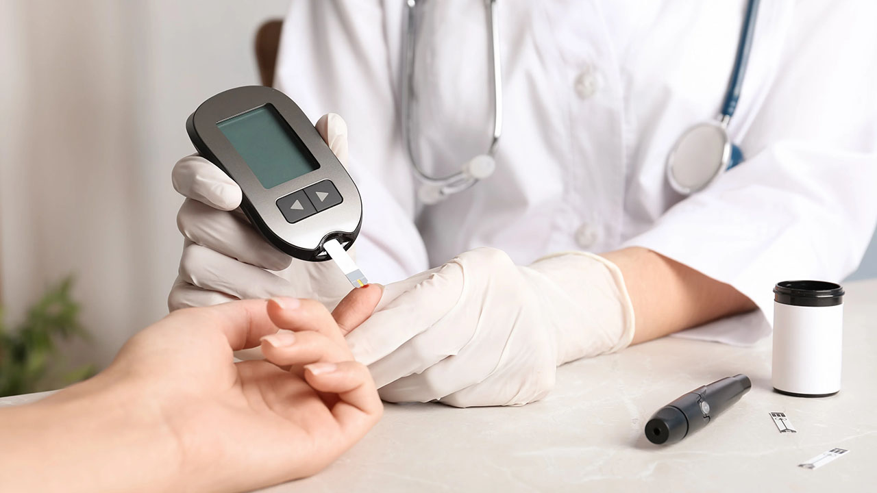 People with severe diabetes cured in trial of a new drug