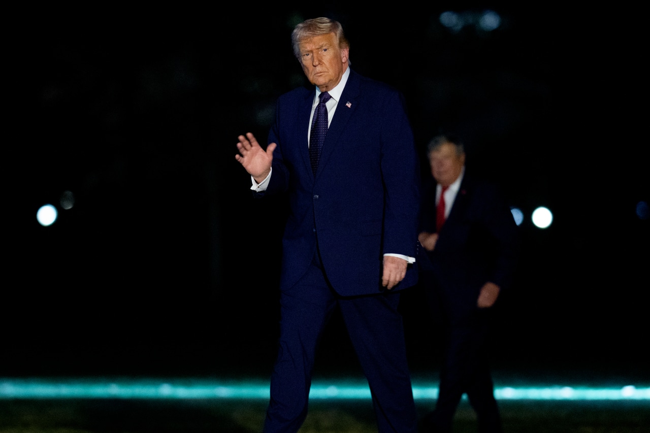 Stock futures rise, oil slides after Trump says war will end soon
