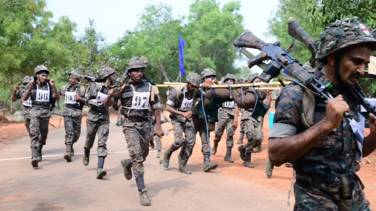 Job done, redeploy 1,200 anti-Maoist Greyhounds commando force ...