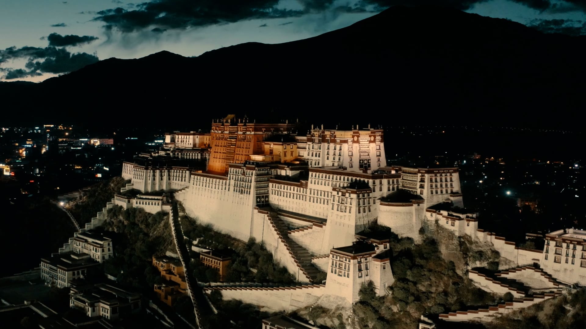 Potala Palace from above: A drone's view of Tibetan splendor - Worldwide