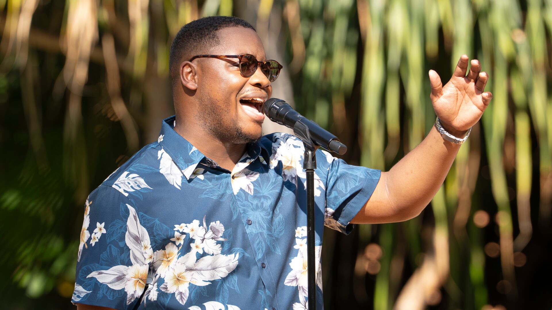 Moss Point native advances to 'American Idol' top 20