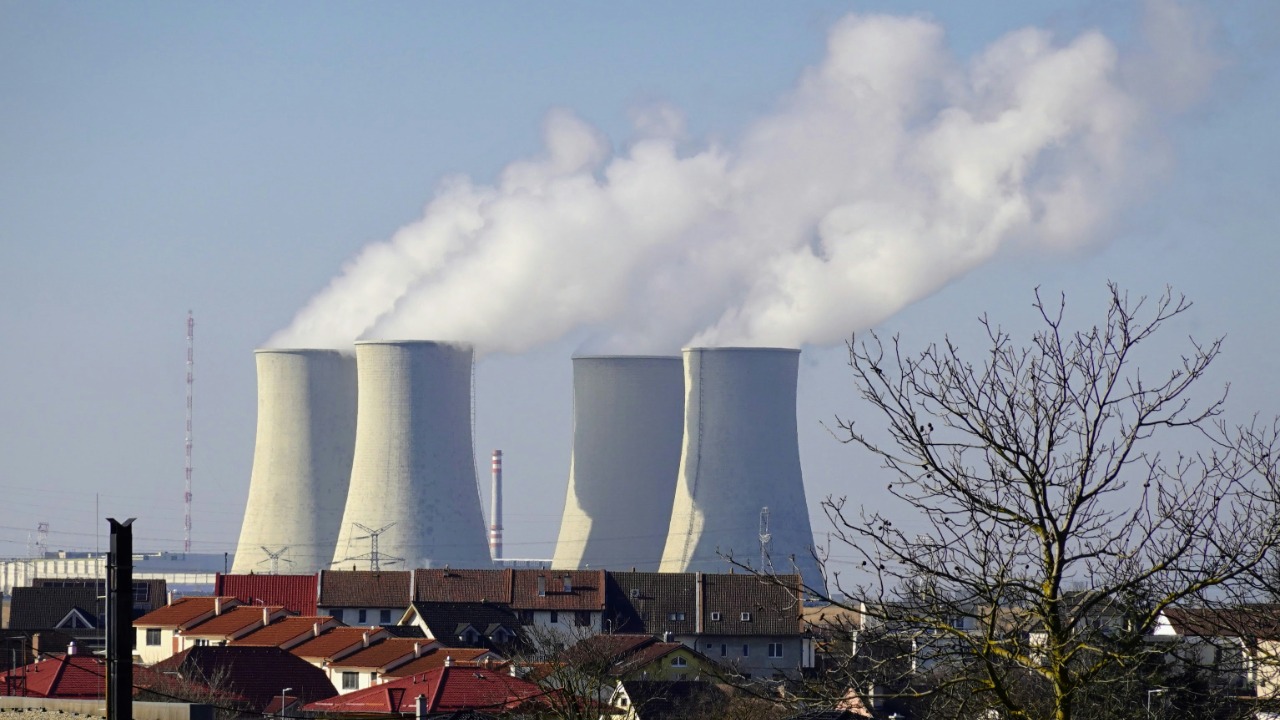 World’s toughest nuclear cleanup to pull 1st massive fuel sample