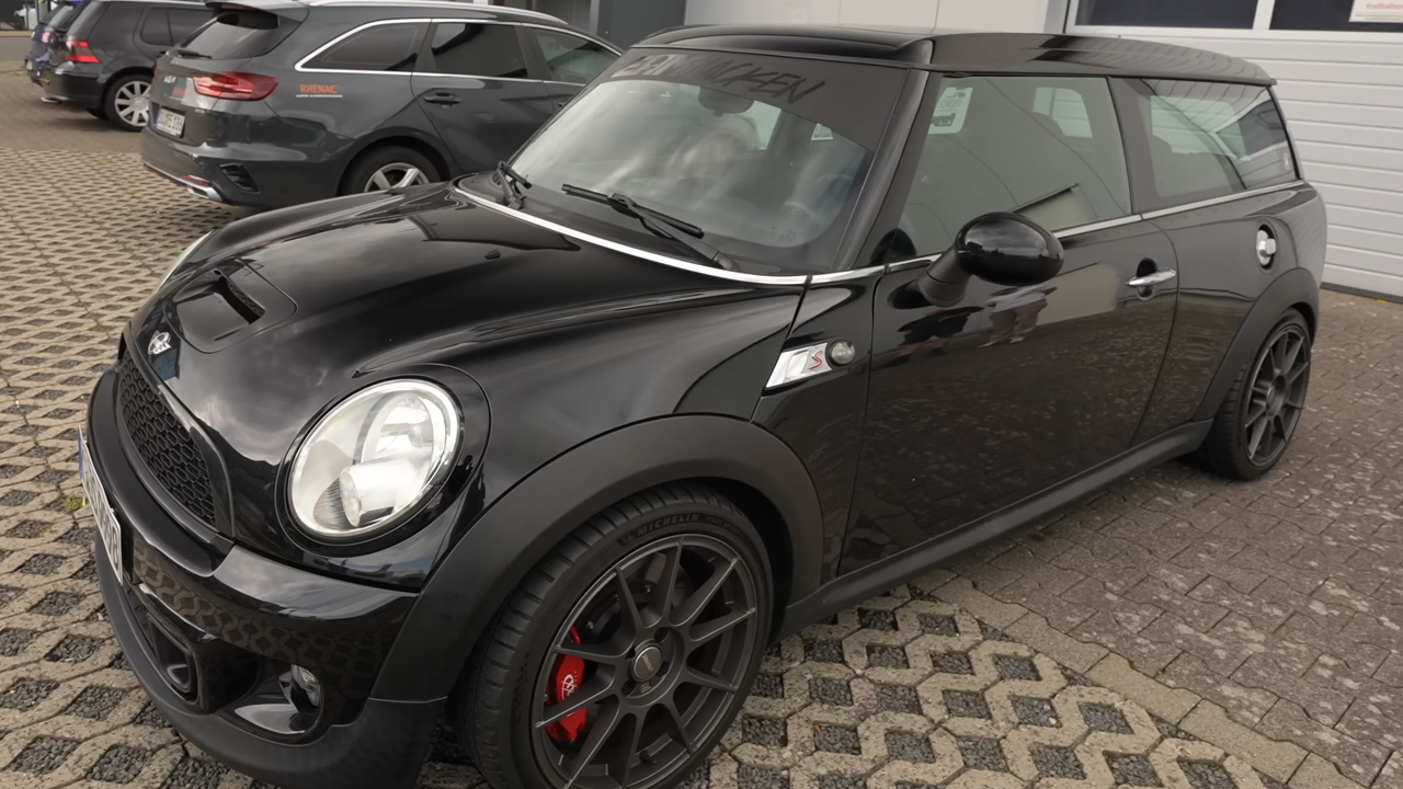 Testing a compact wagon on the race track