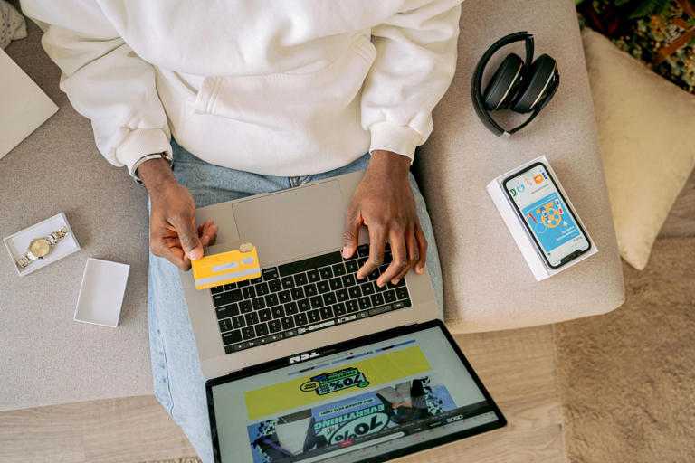 How to spot fake deals like a pro shopper