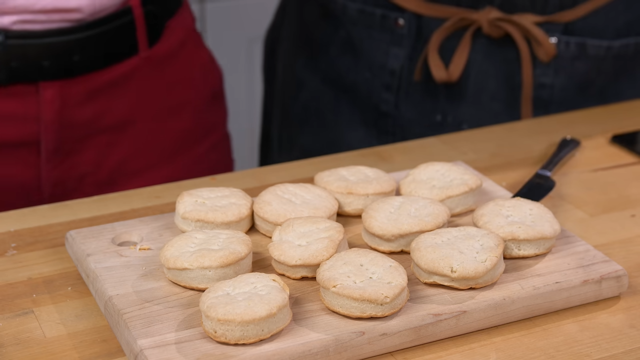What American biscuits were like before baking powder existed