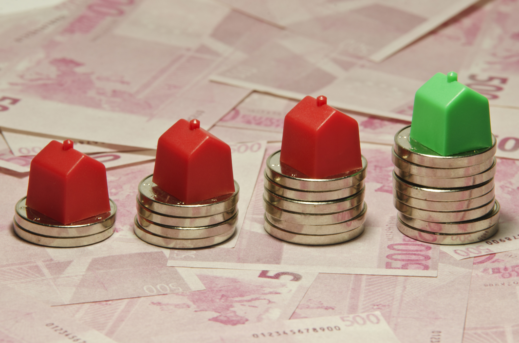 El euríbor se dispara al 2,552% en su mayor subida diaria en 18 años