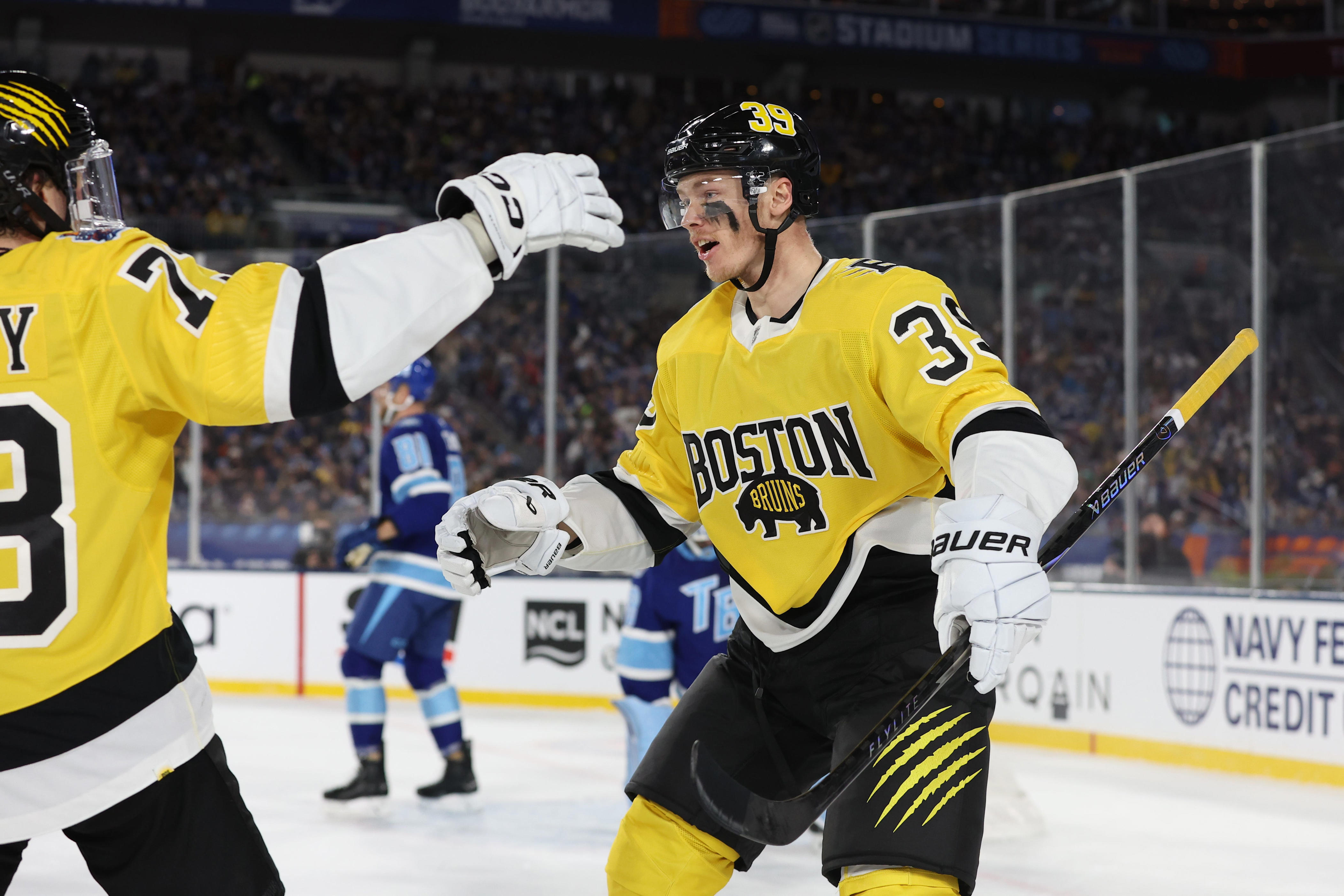 Bruins Trying To Clinch Playoff Spot How To Watch Games Tonight