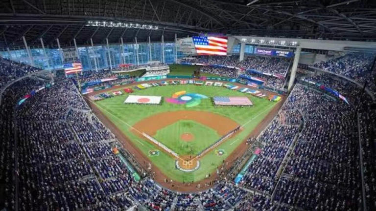 What triggered wild fan fight during USA vs Mexico World Baseball ...