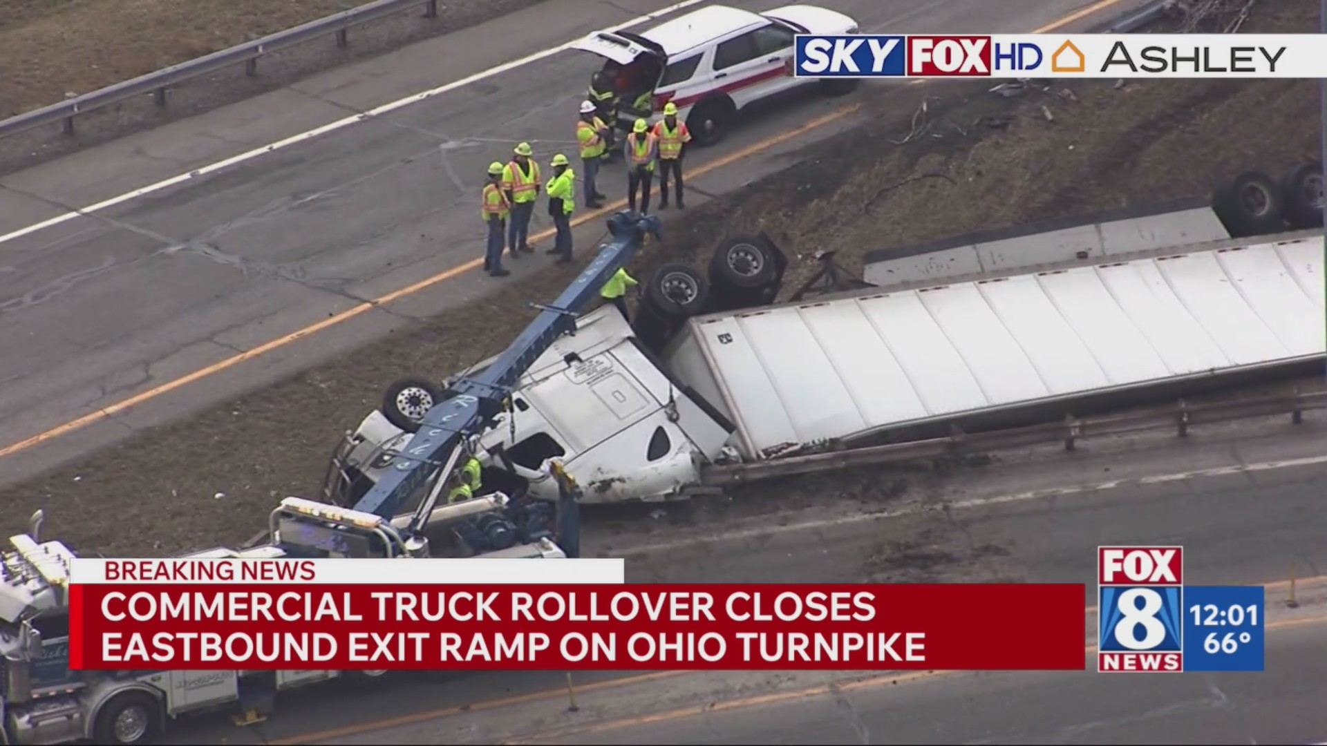 Commerical truck rollover closes Turnpike exit ramp