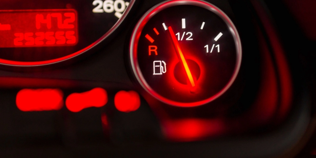 Experten erklären, wie viel Benzin Ihr Auto für optimale Leistung haben ...