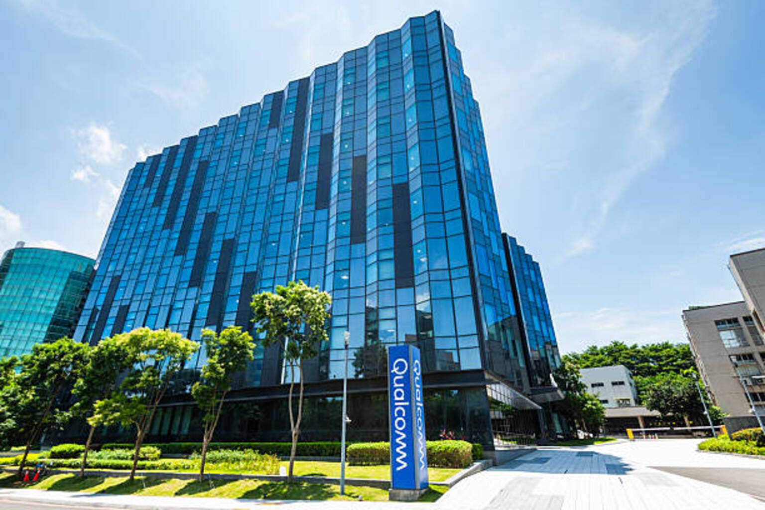 Qualcomm working on 40+ new AI devices to power agents, CEO says
