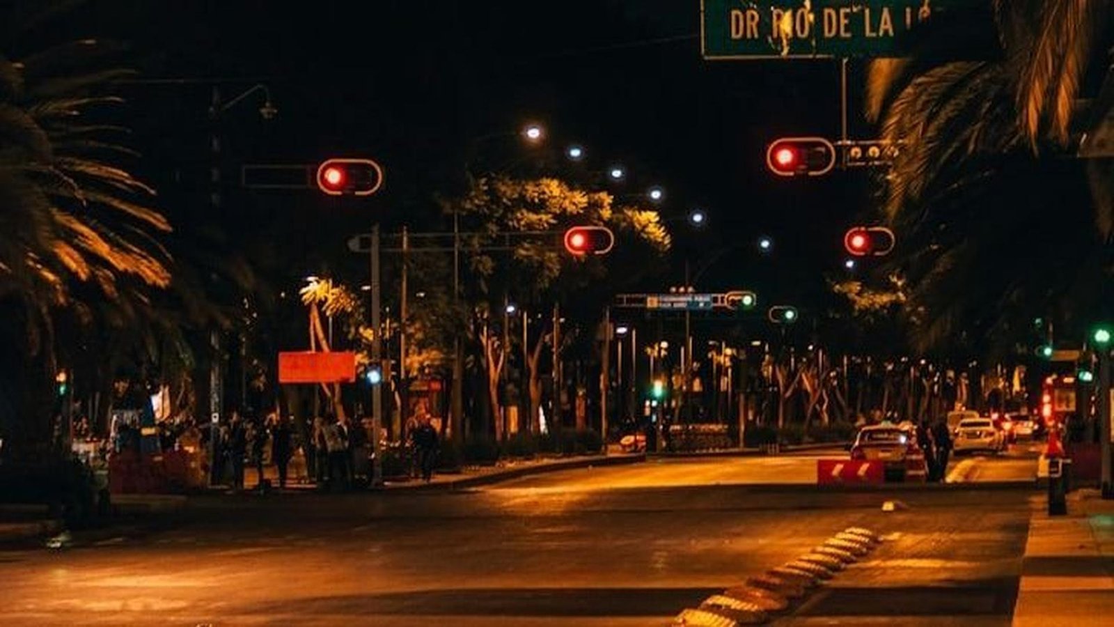 8 popular vacation spots tourists now avoid at night