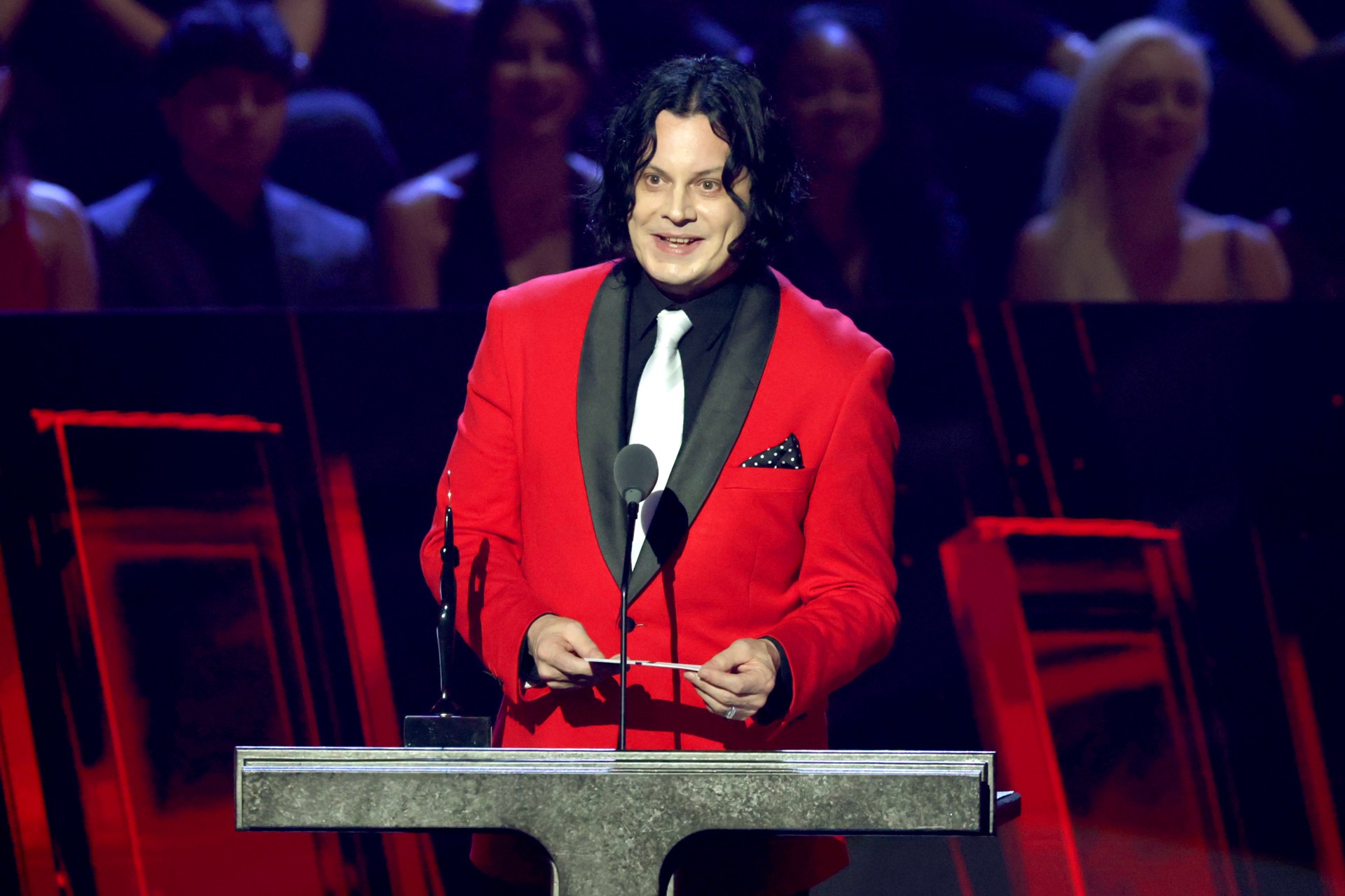 Jack White clarifies comments about Taylor Swift: 'I never said she was ...