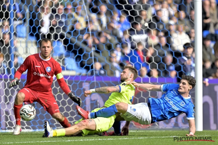 De kaarten geschud? RSC Anderlecht, KAA Gent, KRC Genk en Standard ...