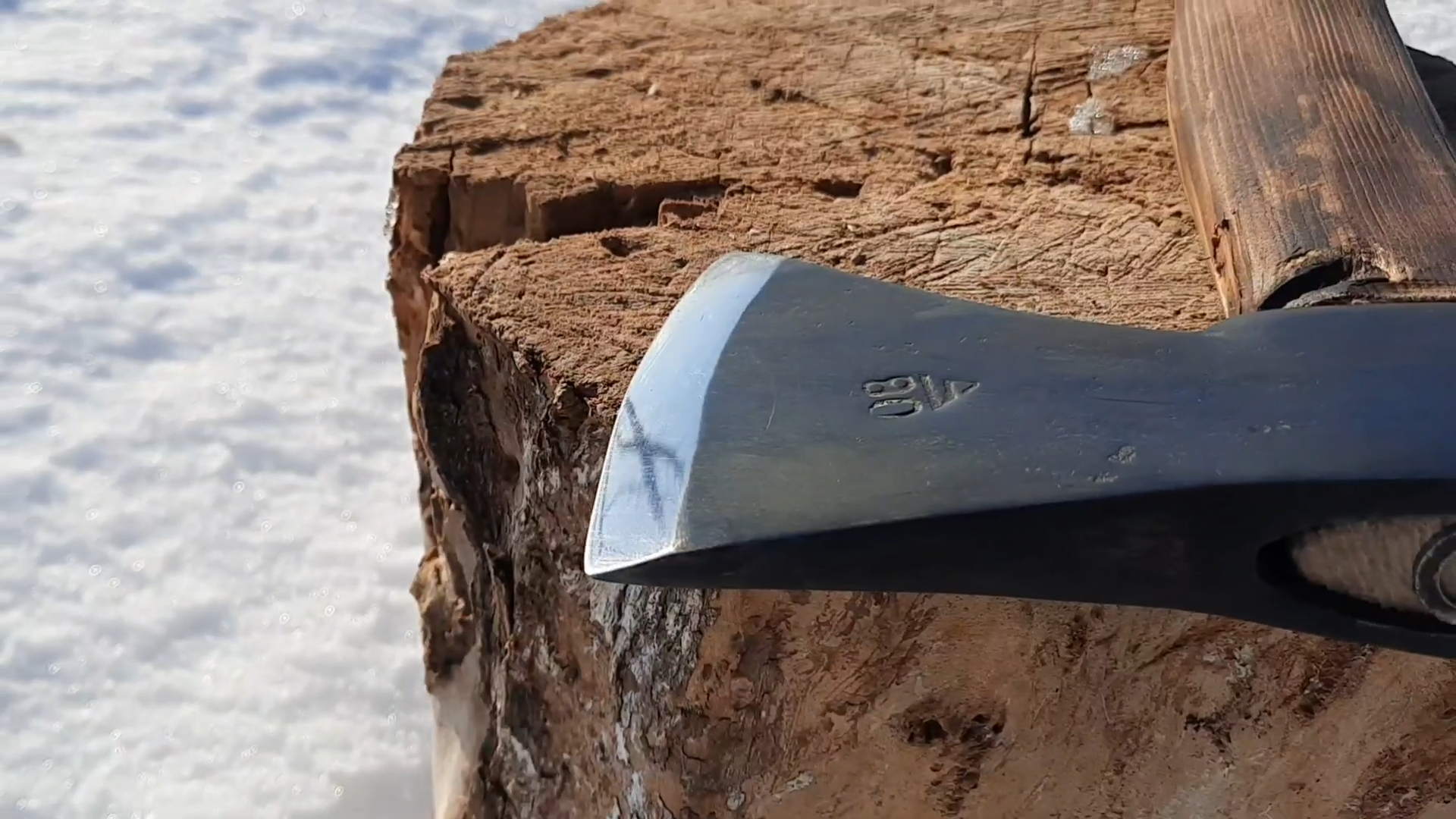 This is what happens when a damaged axe gets a second life