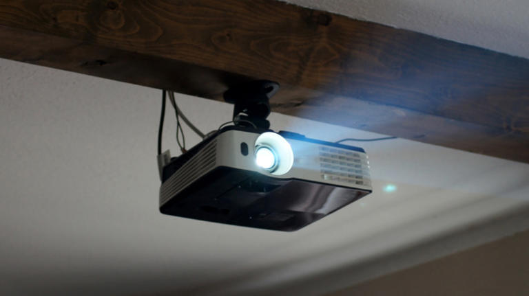 This is how companies make modern home projectors so cheap
