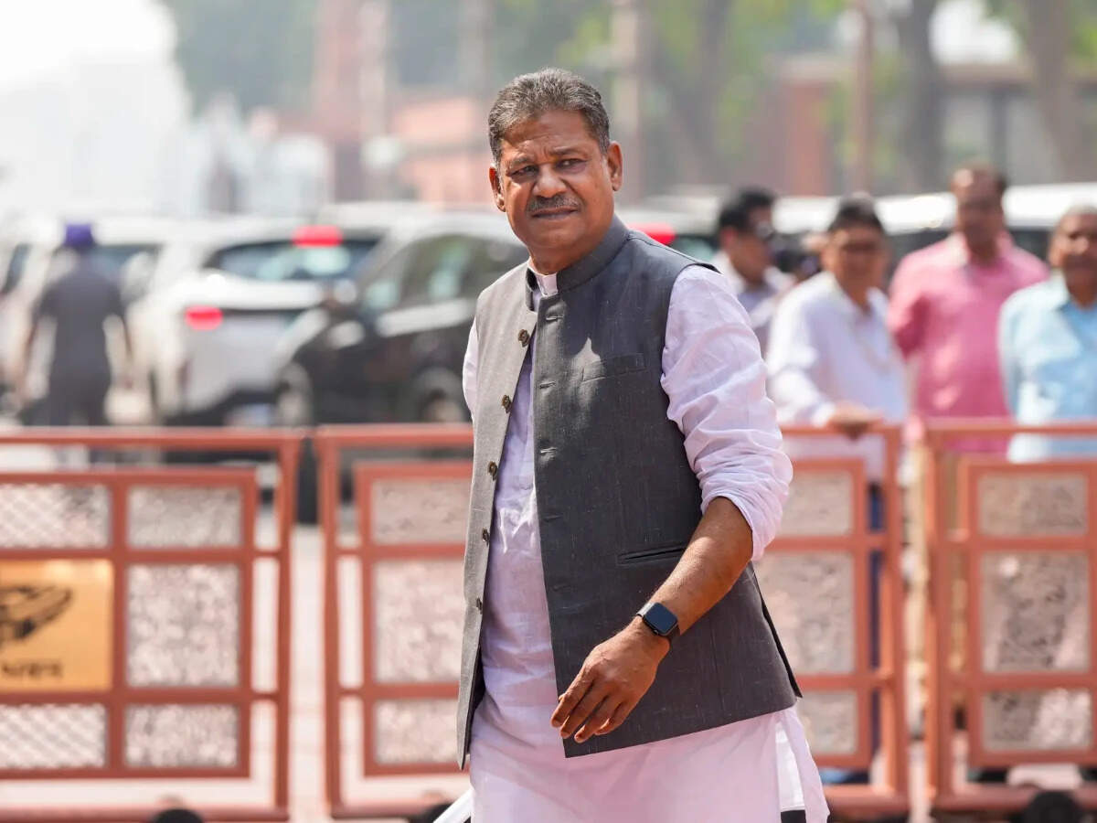 TMC MP Kirti Azad questions why Cricket World Cup trophy was taken to a ...