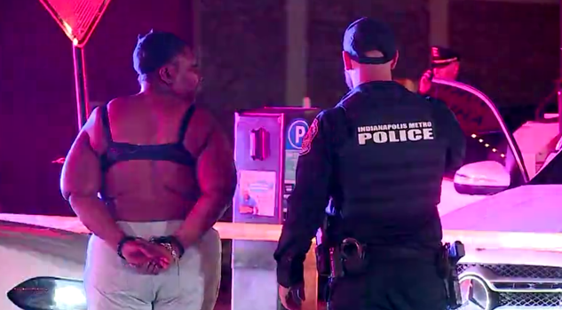 Woman arrested, accused of shooting another woman after bar fight in ...