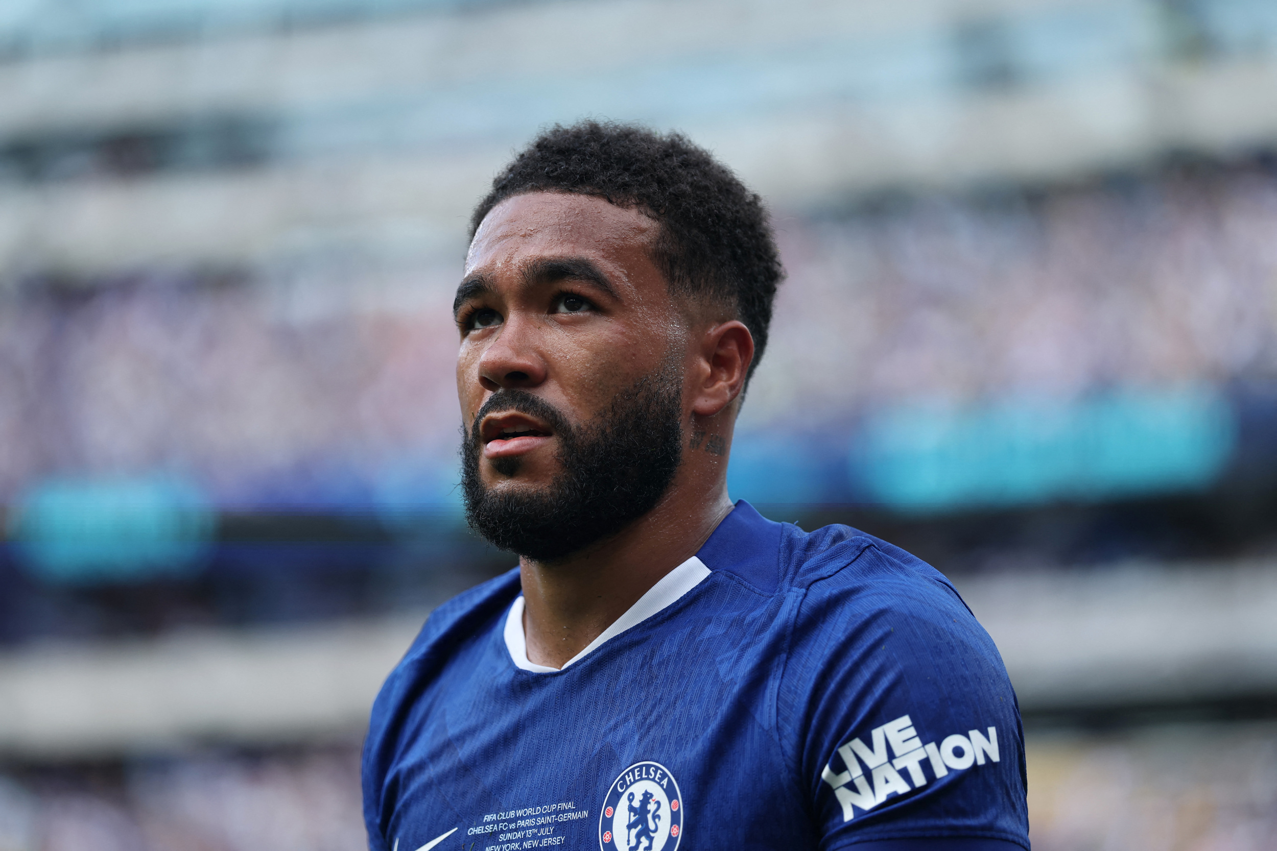 Jason Cundy heaps praise on 'gifted' Chelsea ace, he's a 'bulldozer ...