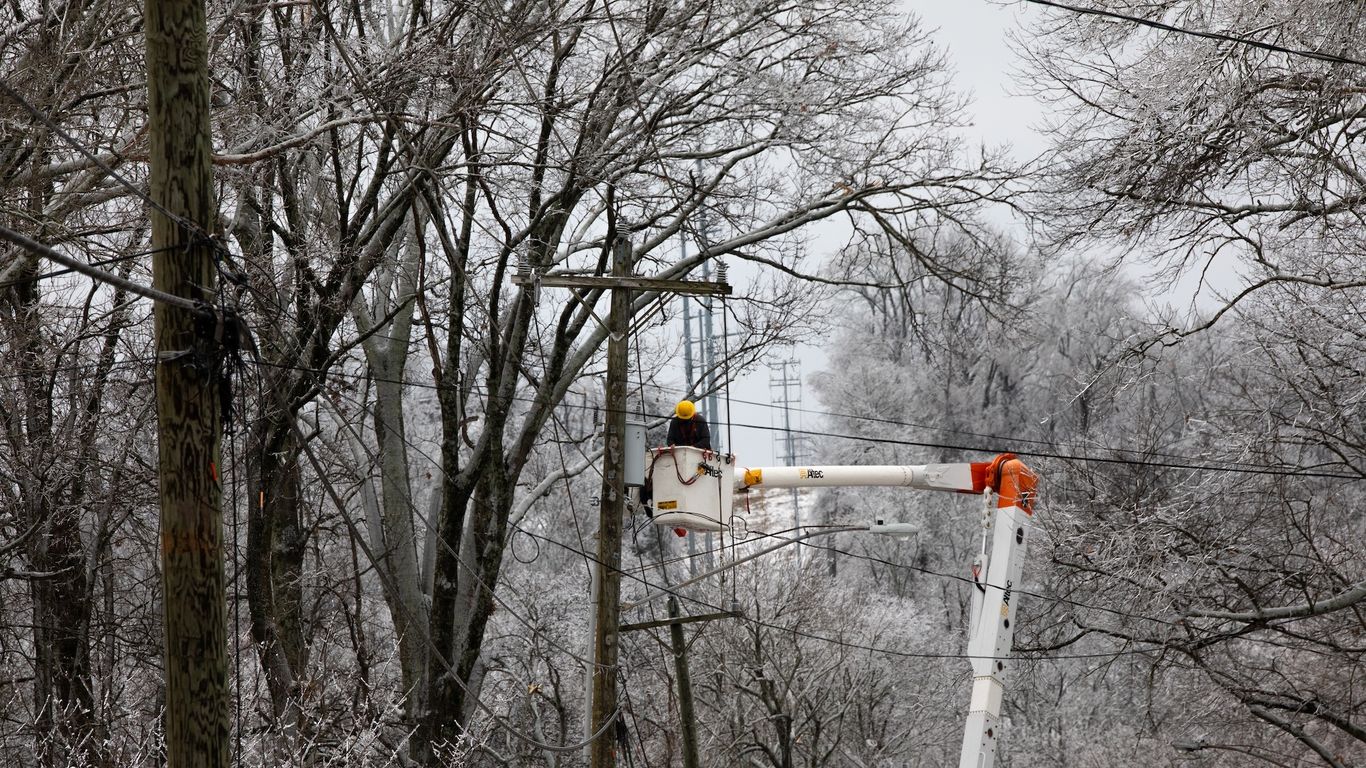 NES failed to follow its own communication plan after ice storm