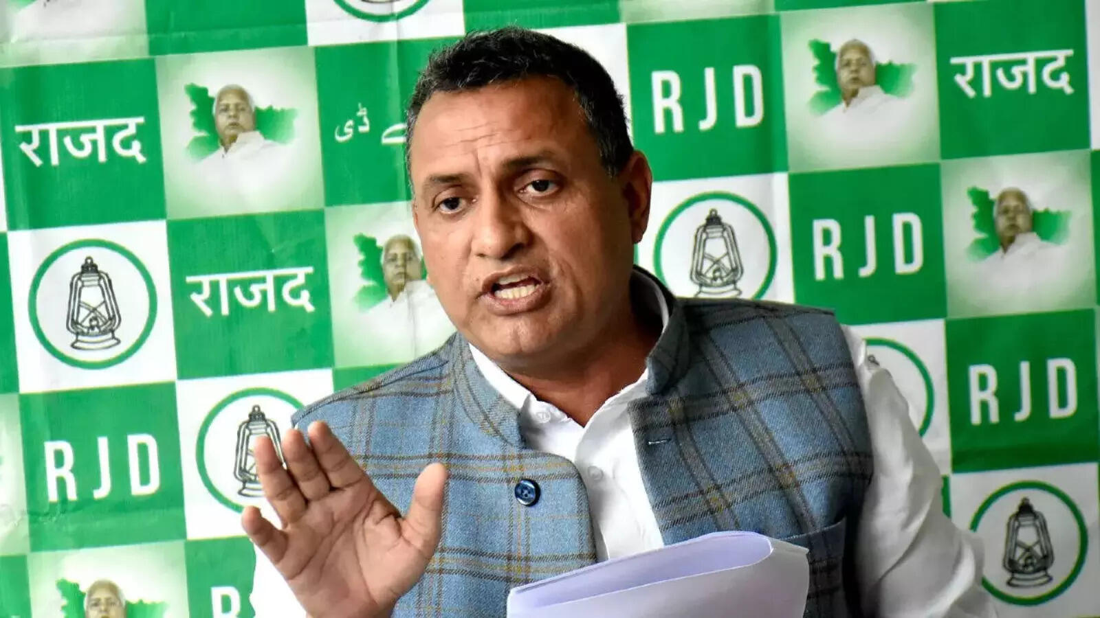 RJD MP attacks NDA after Nishant joins JD(U)