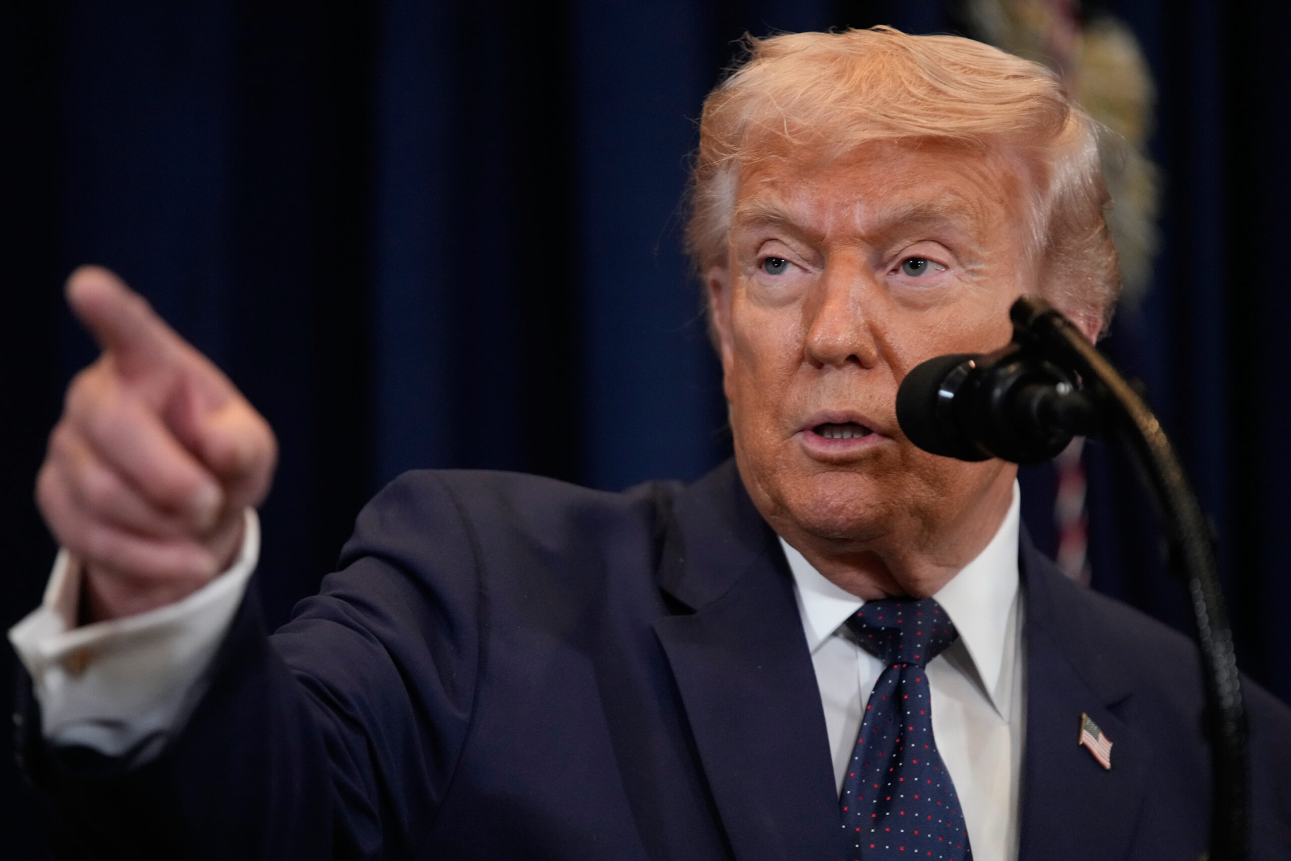 Trump rages media should be charged with ‘Treason’ over Iran-peddled AI ...