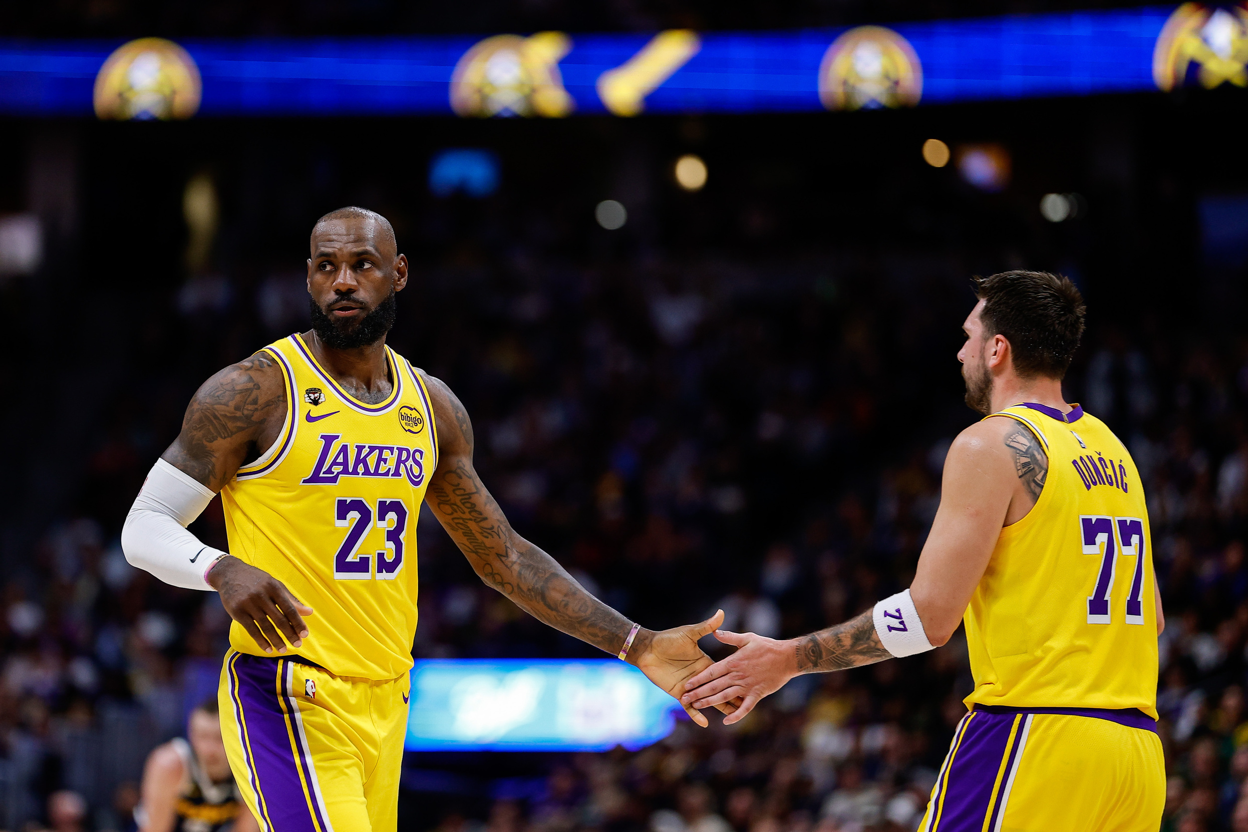 Report: LeBron James not interested in joining Warriors next season