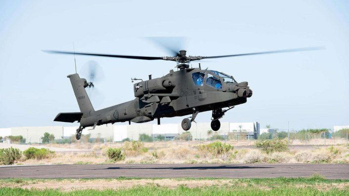 A UAE AH-64 Apache. (Image credit: Defense Arabia)