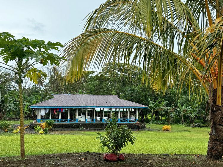 Explore Samoa: Dive into Polynesian culture on this enchanting island
