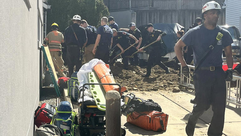 2 workers rescued after Bethesda trench collapse
