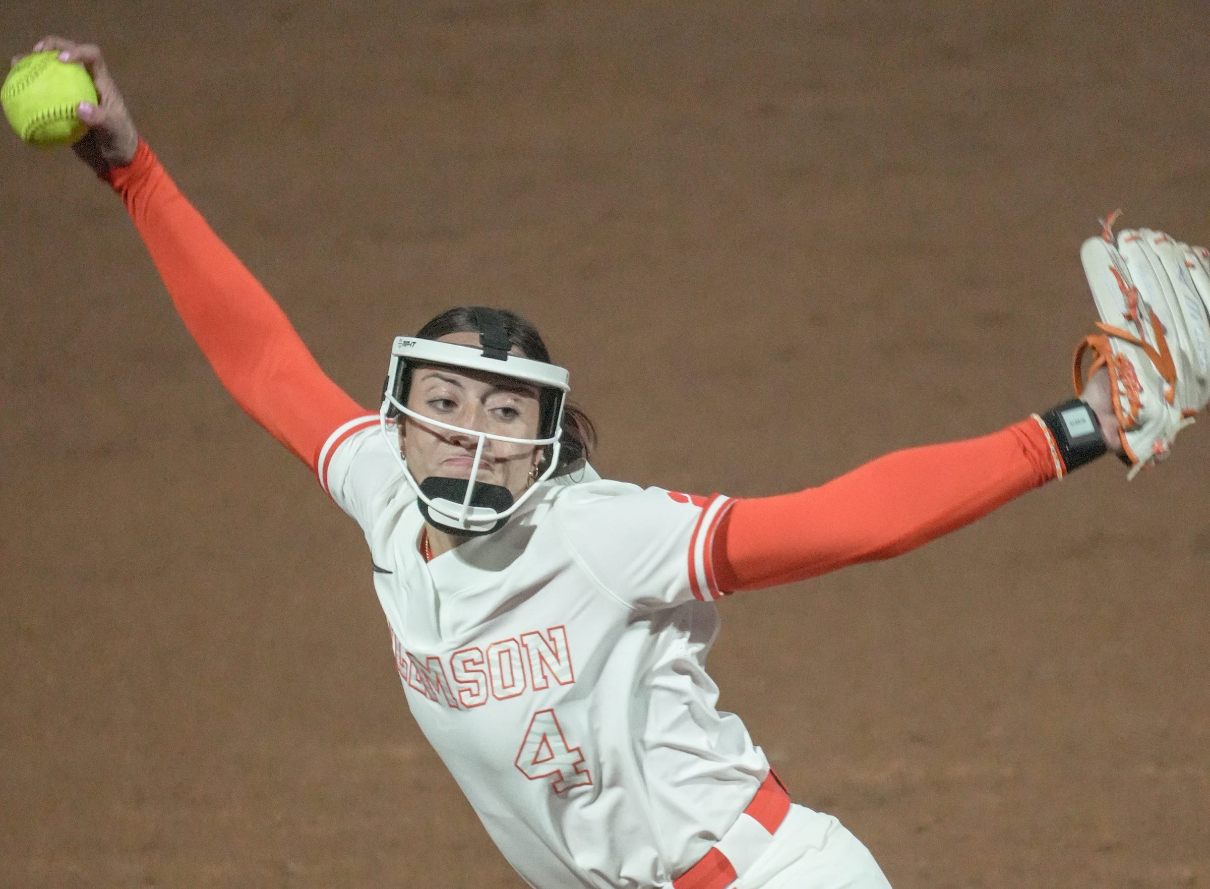 Clemson softball rises in coaches poll after winning ACC opener