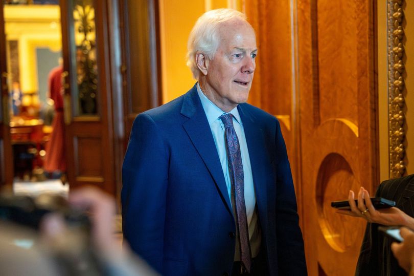 Senate passes measure to ban Congress members from being fast-tracked ...