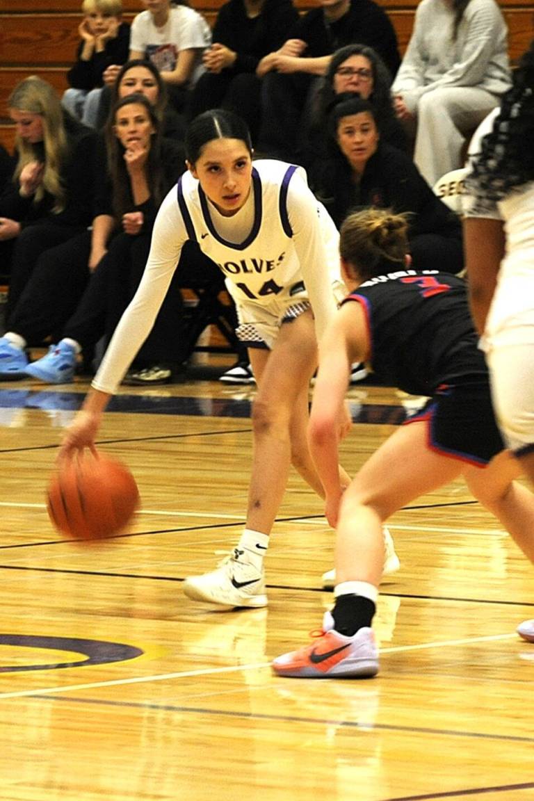 Girls basketball: Chartraw wants to be role model as league MVP