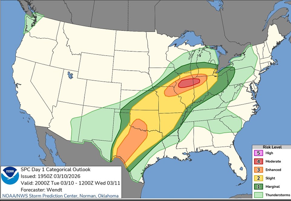 Millions across 10 US states brace for possible tornado outbreak