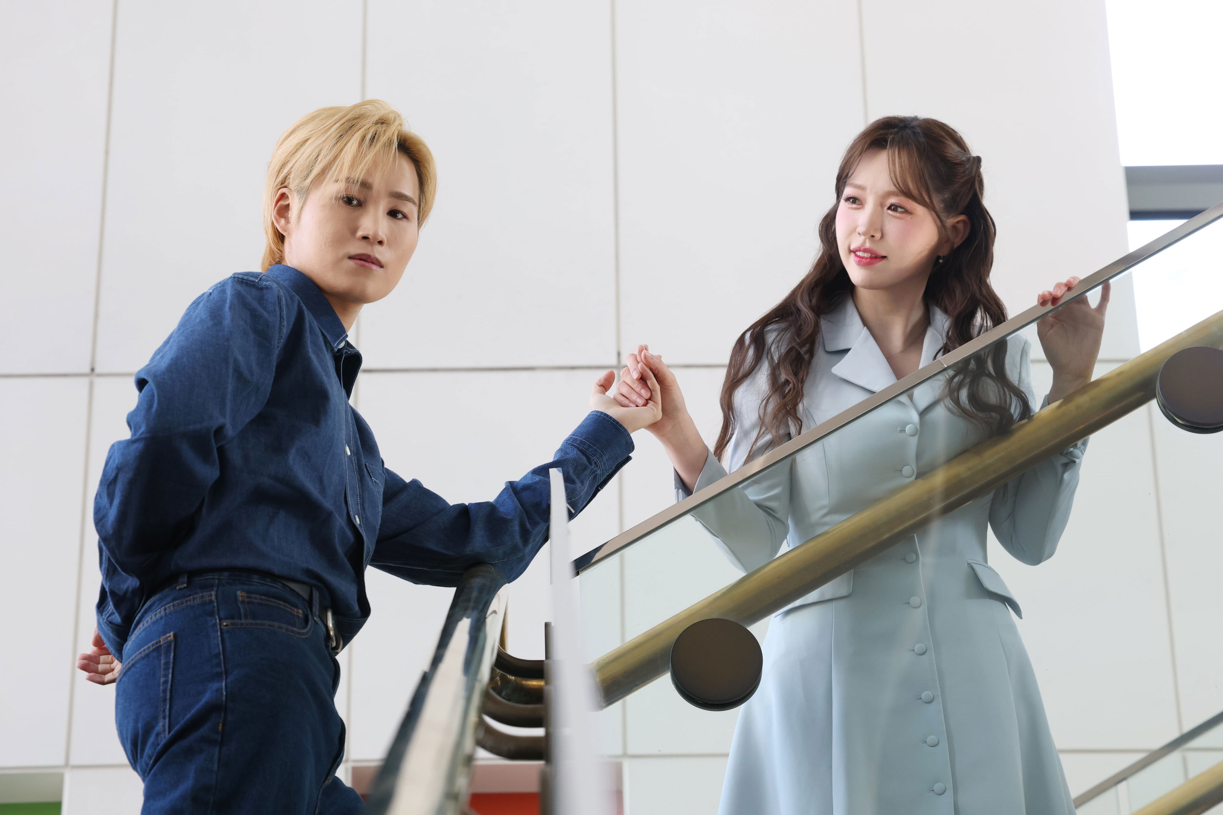 Kim Hee-jae, Song Eun-hye reimagine Romeo and Juliet in French musical
