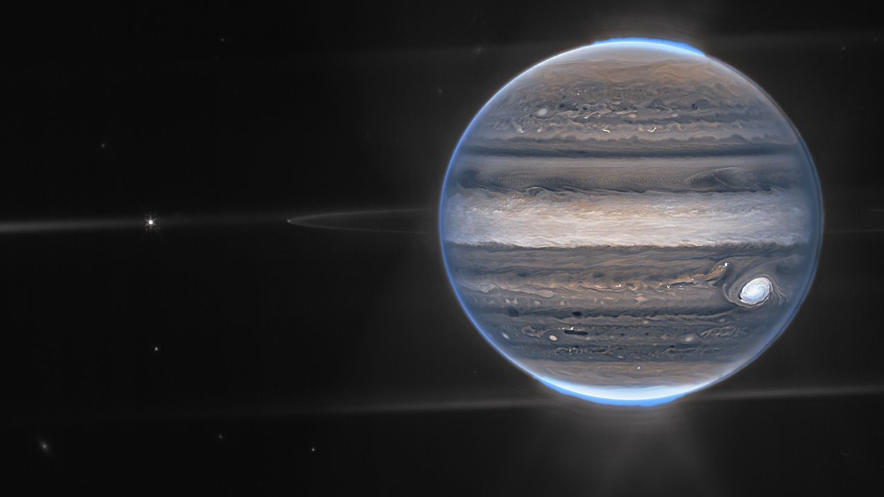 Jupiter's moons leave cold 'footprints' in the planet's auroras, James ...