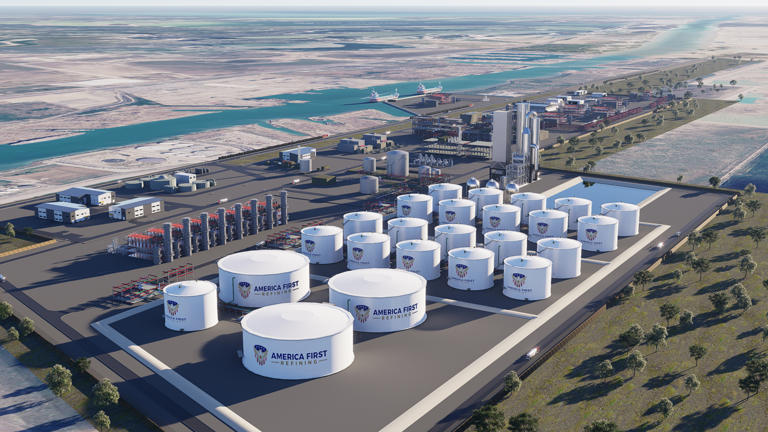 Trump touts 'historic' $300B Texas refinery as first new US plant in ...